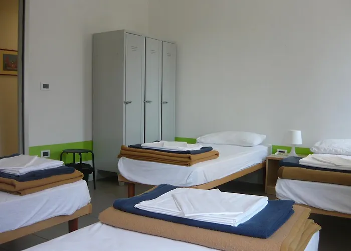 Domus Augusta Auberge de jeunesse *