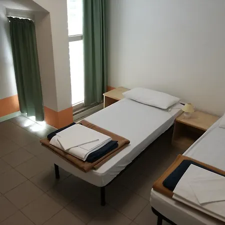 Vandrarhem Domus Augusta Aquiléia