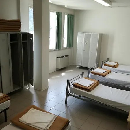 Hostel Domus Augusta *