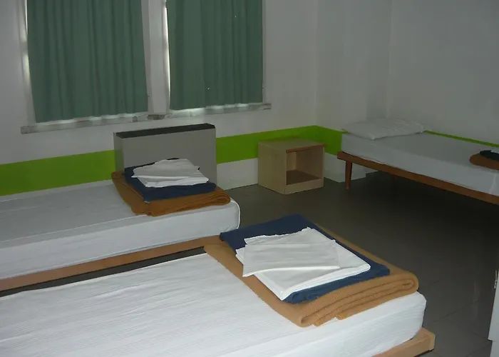 Domus Augusta Hostel Aquiléia